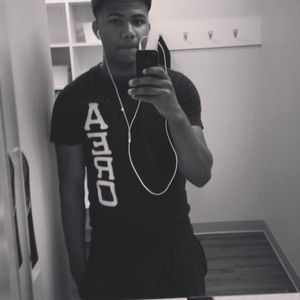 Meet your Posher, Ivan manuel